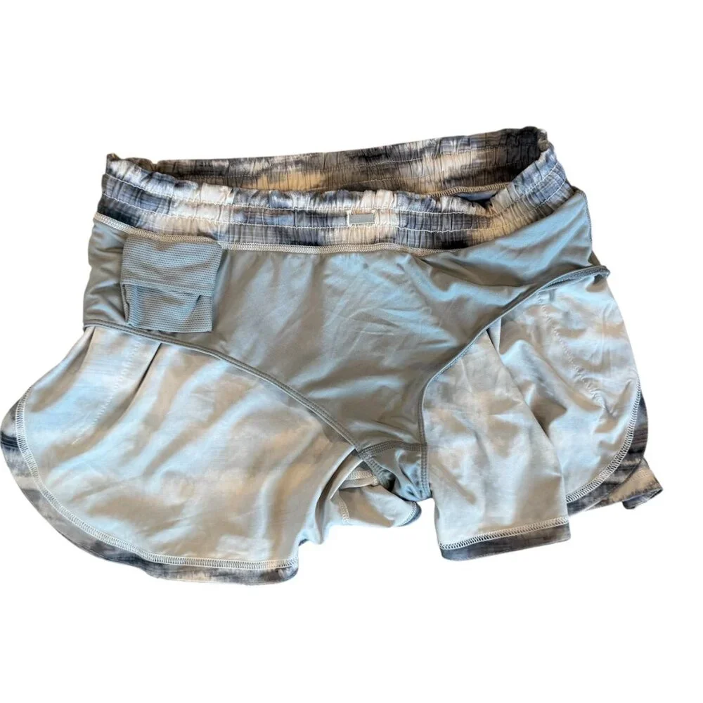 Athleta Women’s Printed Run Shorts | Gray Blue Tie Dye | Size Large